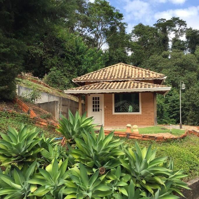 Recanto Dos Beija Flores, Chale Lantana C Monte Alegre do Sul Ngoại thất bức ảnh